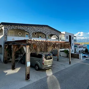  Aparthotel Pura Maya